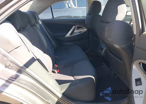 2011 Toyota Camry Se z USA, uszkodzony, nr VIN 4T1BF3EK8BU152070